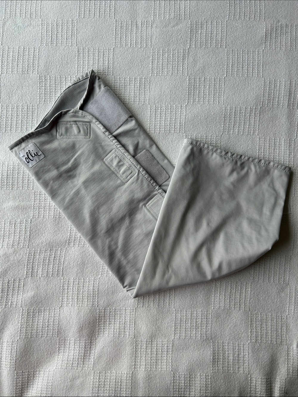 The Ollie Swaddle wrap Gray